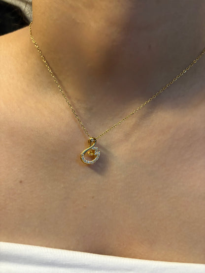 Little swan necklace