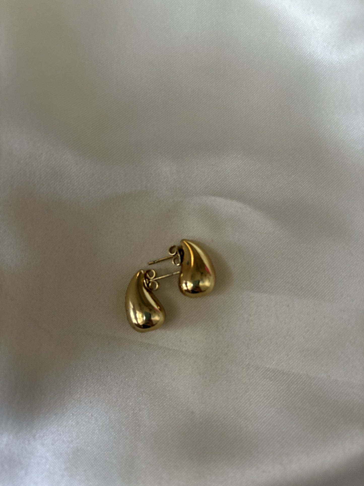 Mini bottega earrings